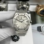 The Best Materials Used in Swiss Replica Watches