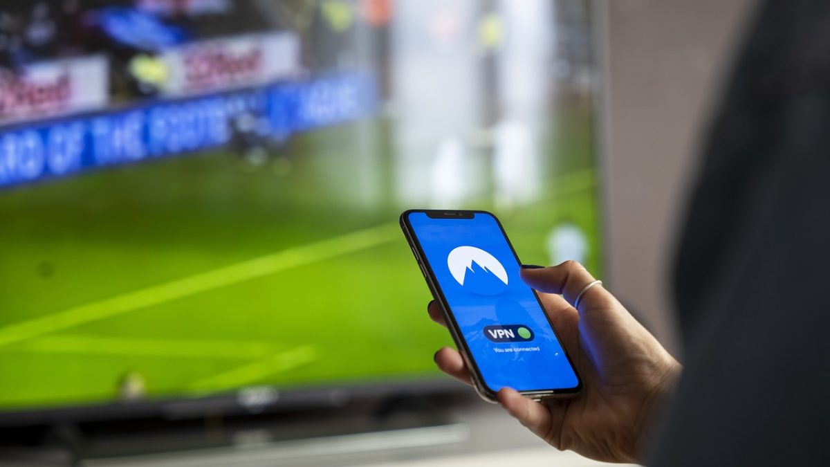 Cellphone, smartphone, vpn — Benefits of Playing on a Secure Betting Playground